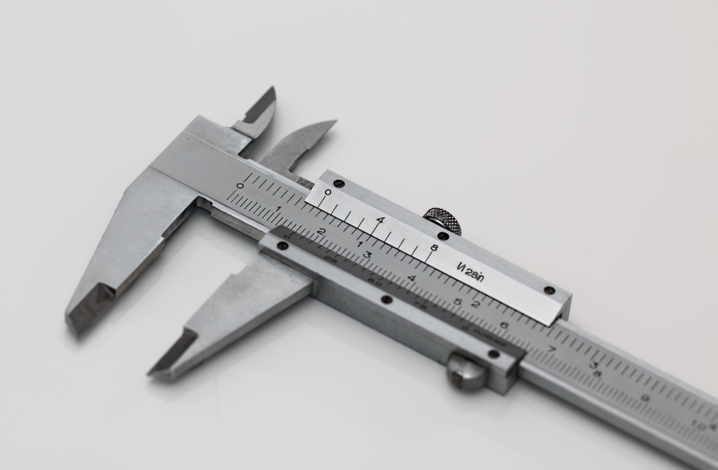 vernier-caliper-gd2346f532_1280.jpg
